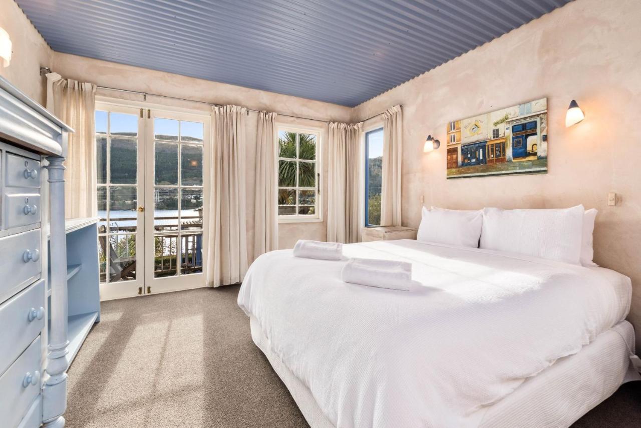 Sunny Lakeview Villa Κουίνσταουν Εξωτερικό φωτογραφία