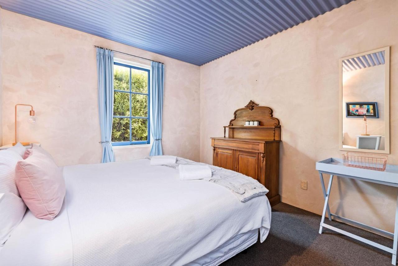 Sunny Lakeview Villa Κουίνσταουν Εξωτερικό φωτογραφία
