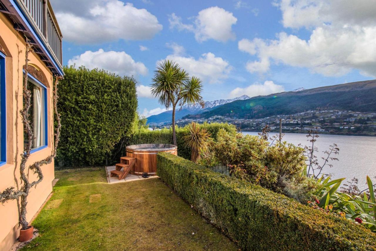 Sunny Lakeview Villa Κουίνσταουν Εξωτερικό φωτογραφία